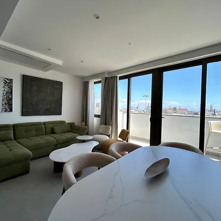 Aqua Bay View Atico 1 *