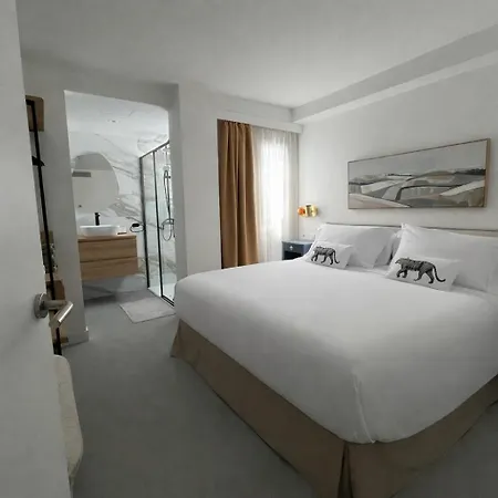 Aqua Bay View Atico 1 Apartment *